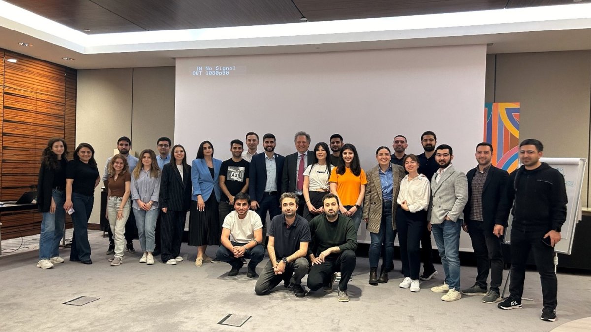 Leadership Excellence and Acceleration Program