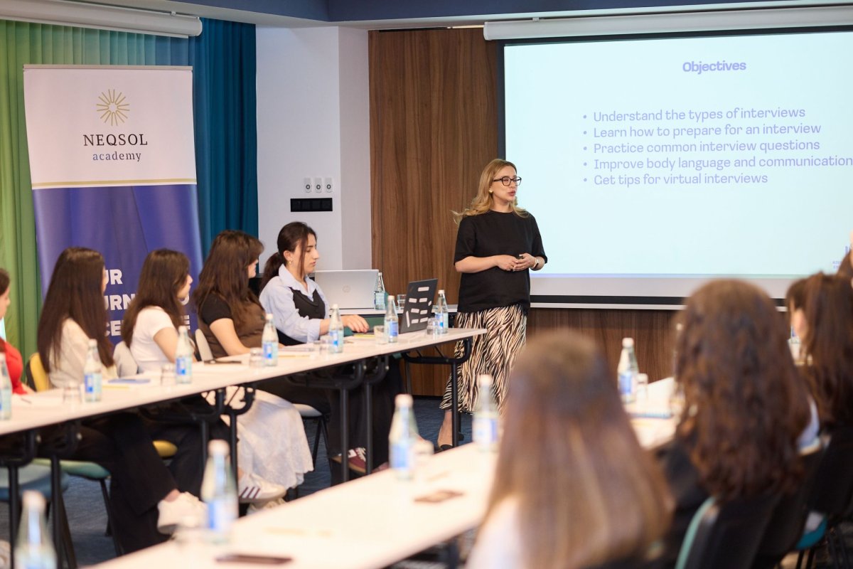 PARLA Scholarship and Development Program Hosts Interview Skills Training to Strengthen Career Readiness