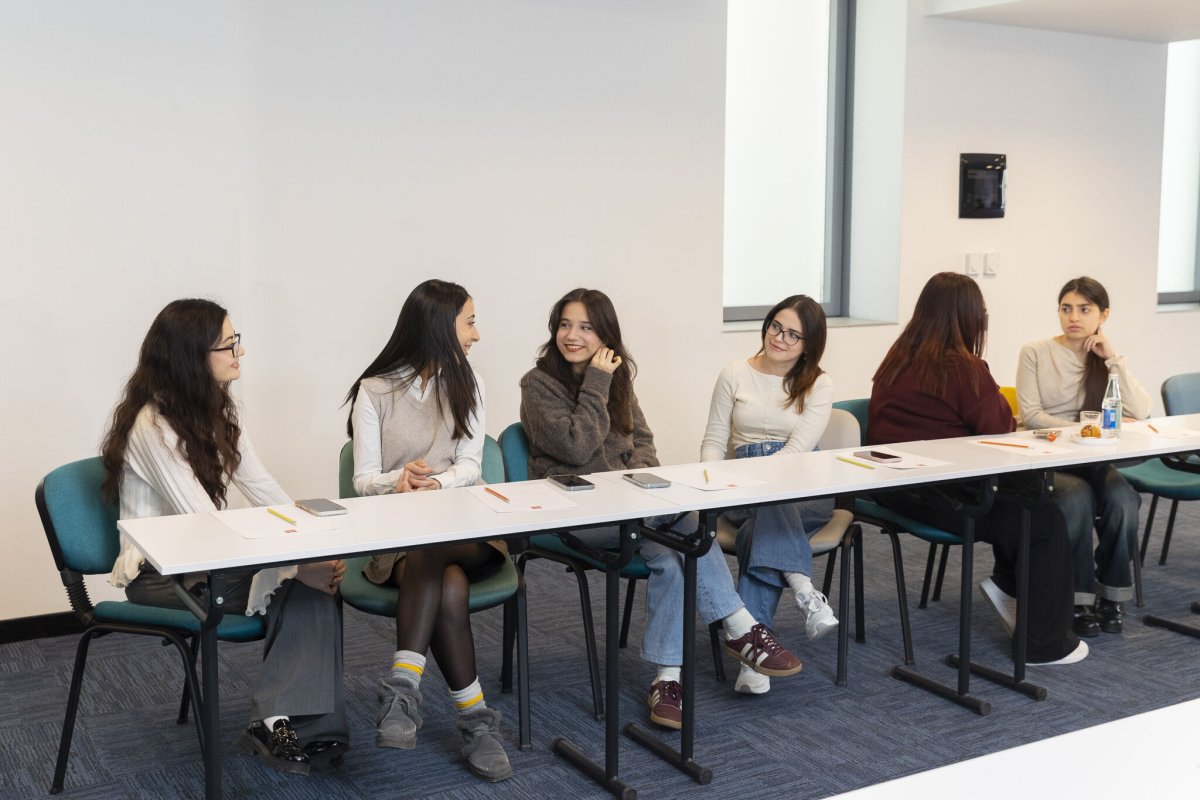 PARLA Program Hosts Session on Transforming Communication into Meaningful Business Connections